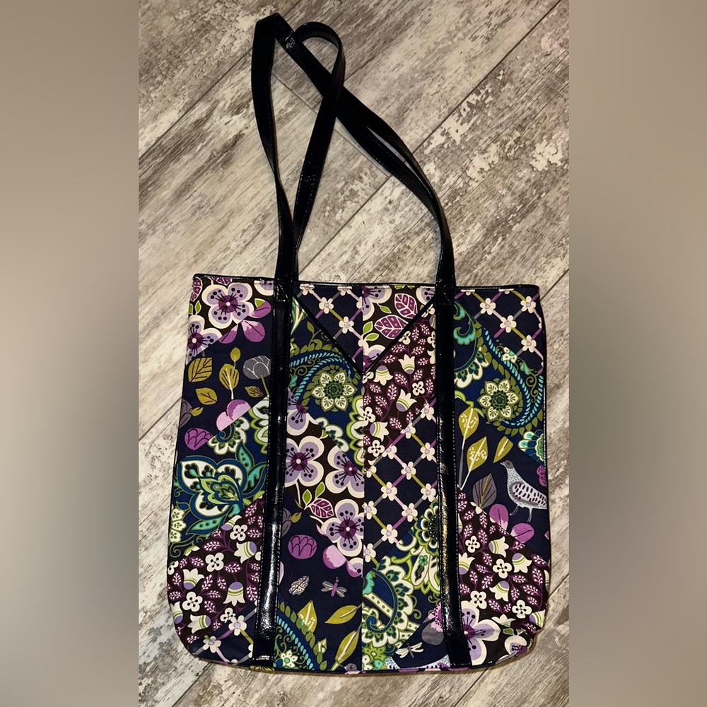Women's Vera Bradley Purse Beautiful!